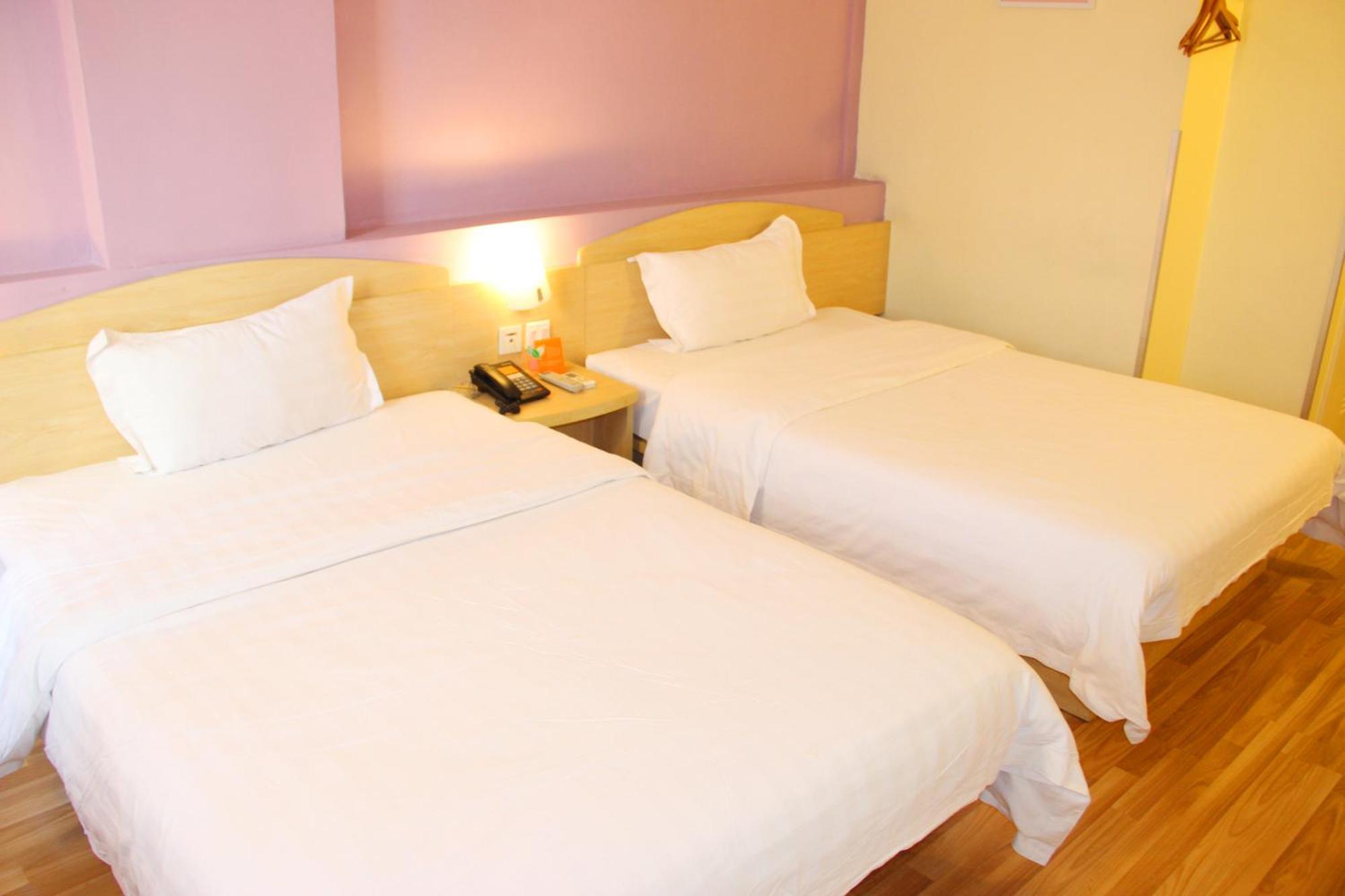 Iu Hotel Guangzhou Jingxi Nanfang Hospital Station מראה חיצוני תמונה