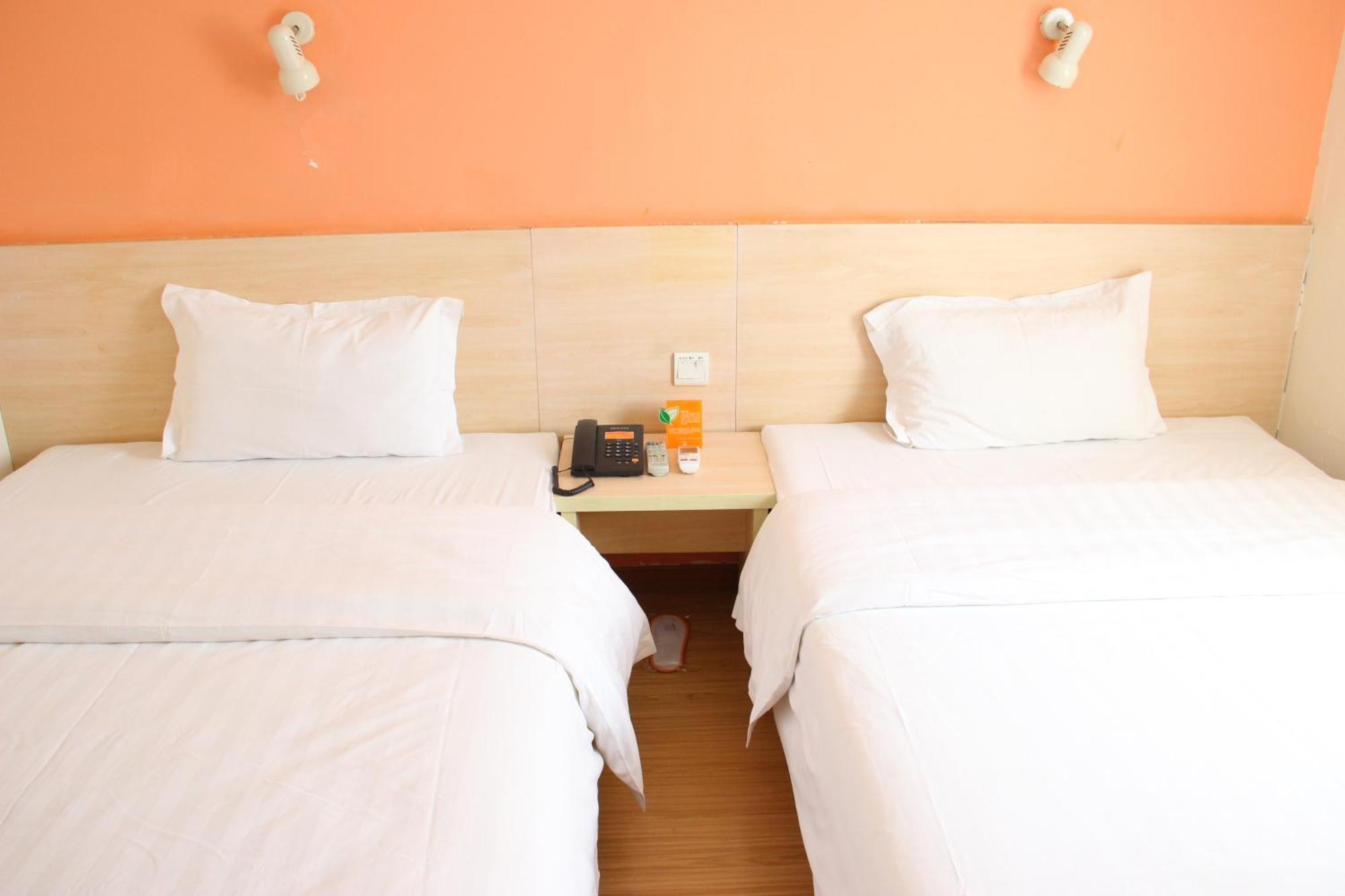 Iu Hotel Guangzhou Jingxi Nanfang Hospital Station מראה חיצוני תמונה