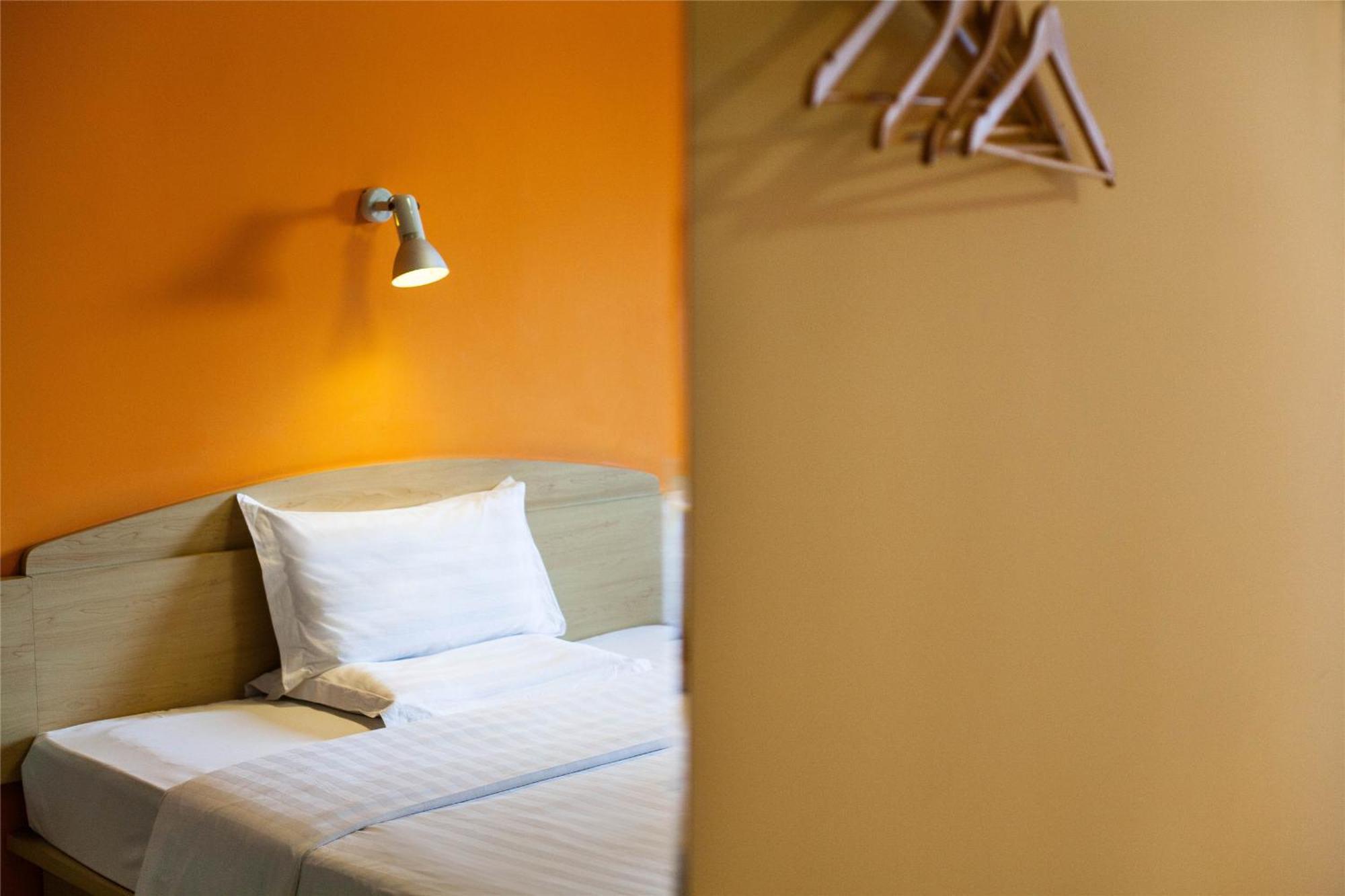 Iu Hotel Guangzhou Jingxi Nanfang Hospital Station מראה חיצוני תמונה
