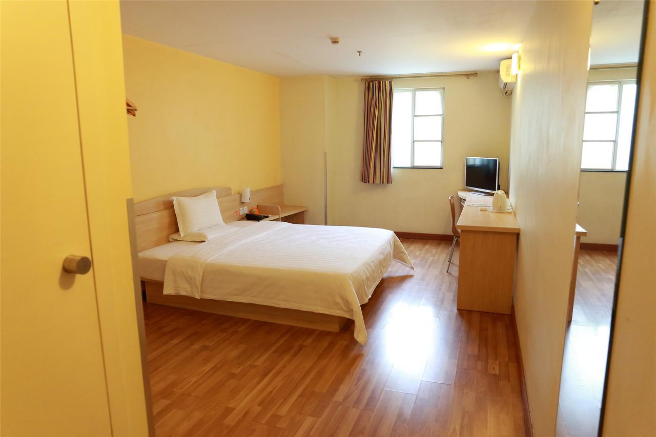 Iu Hotel Guangzhou Jingxi Nanfang Hospital Station מראה חיצוני תמונה