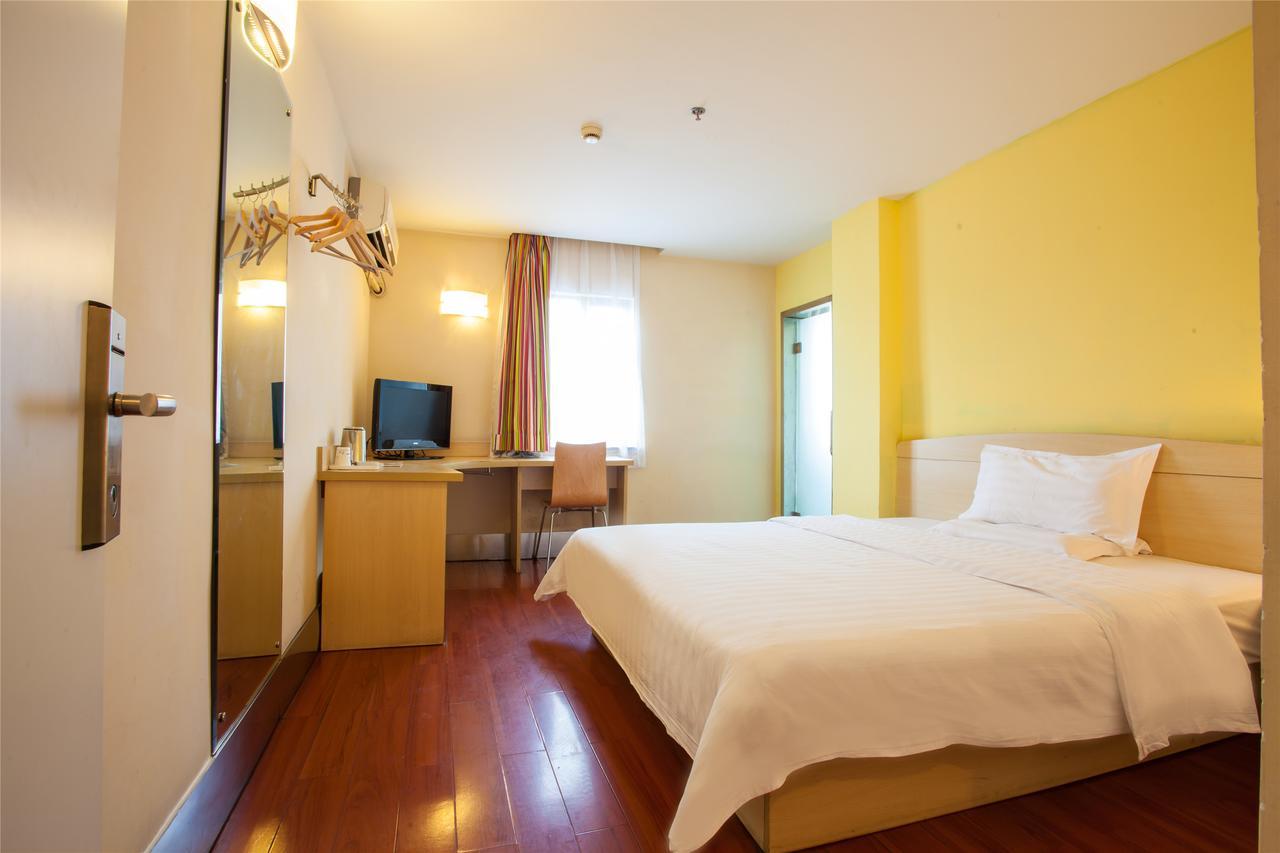 Iu Hotel Guangzhou Jingxi Nanfang Hospital Station מראה חיצוני תמונה
